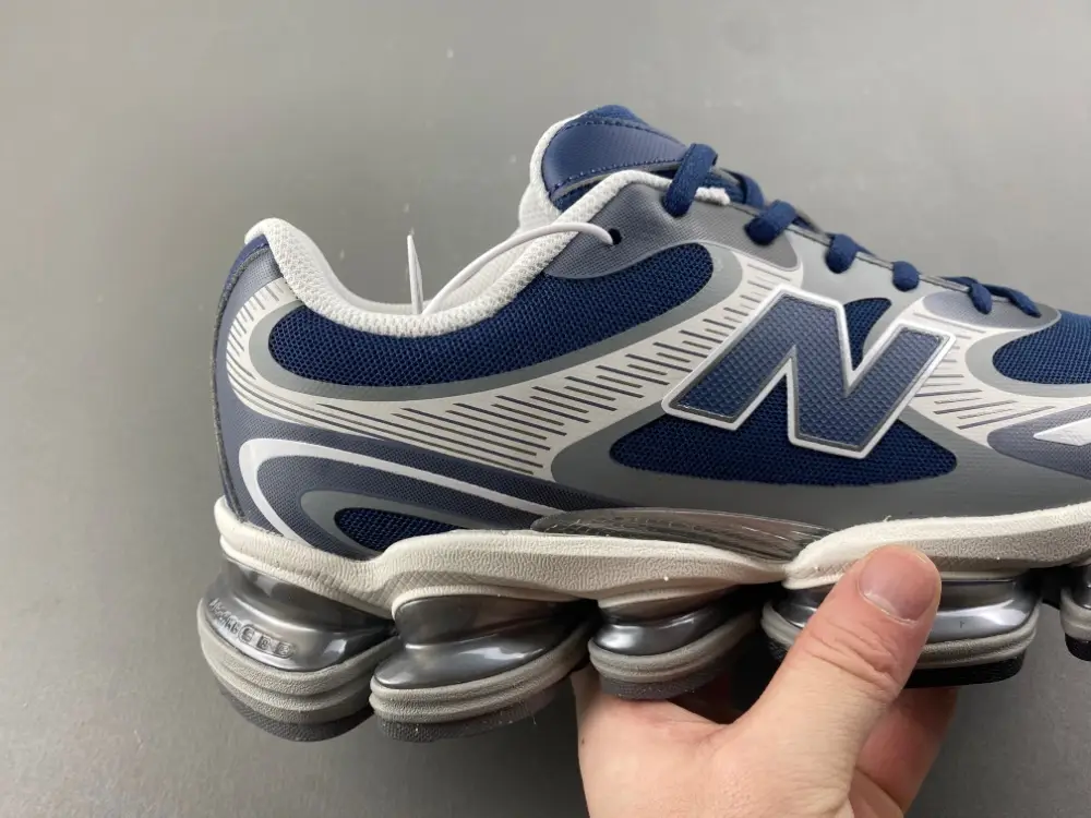 New Balance 20001 