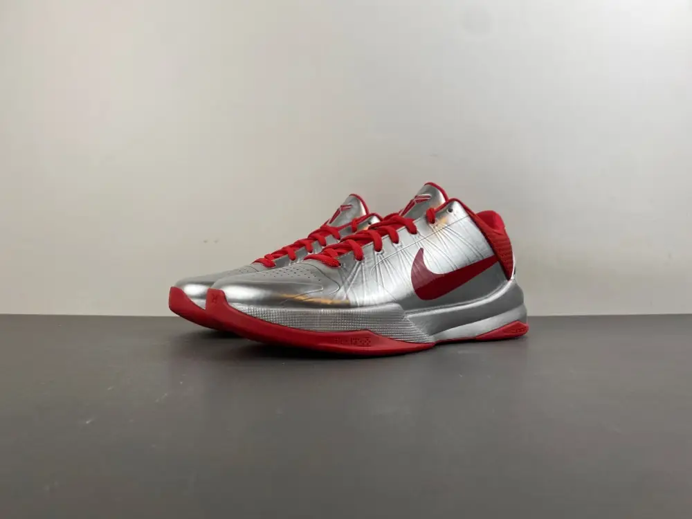 Caitlin Clark x Nike Zoom Kobe 5 Protro 'Rookie of the 