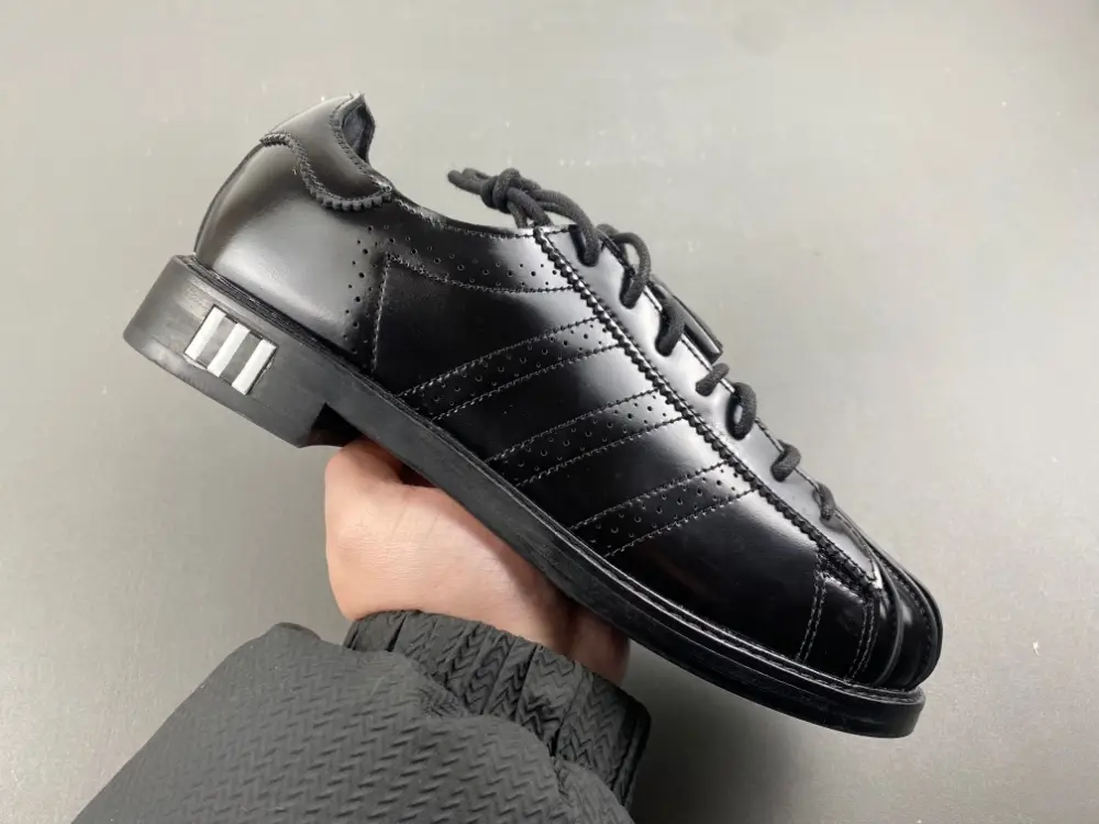 Level SS New - CLOT x adidas Dress Superstar 