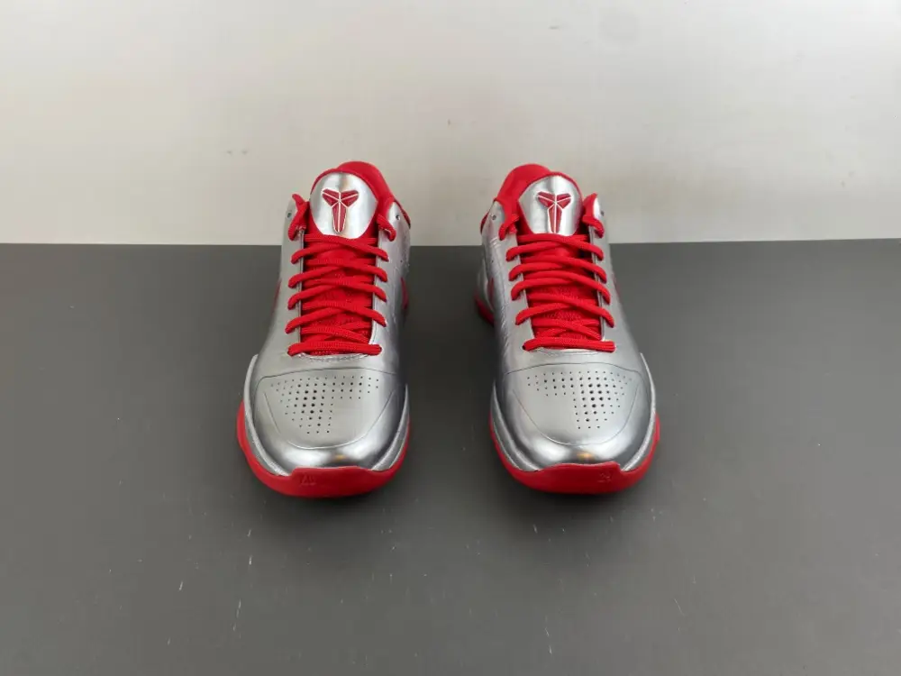 Caitlin Clark x Nike Zoom Kobe 5 Protro 'Rookie of the 