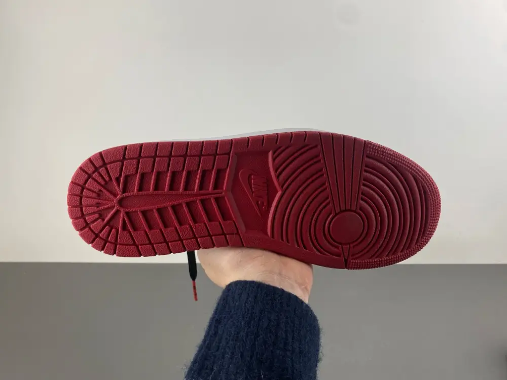 Air Jordan 1 Low OG 
