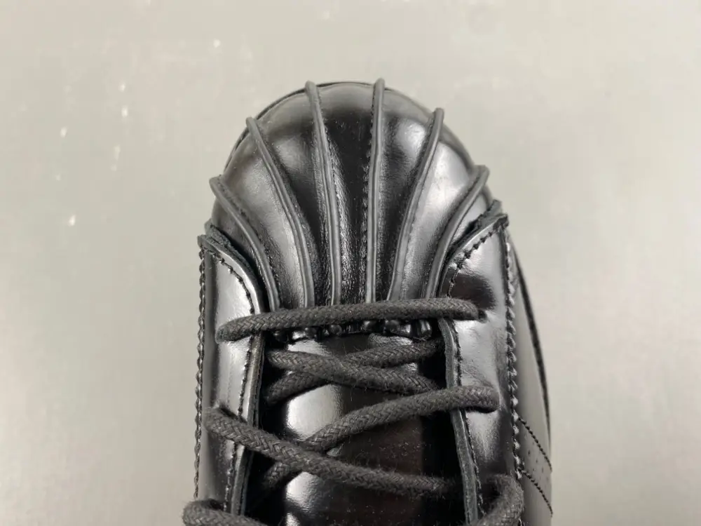 Level SS New - CLOT x adidas Dress Superstar 