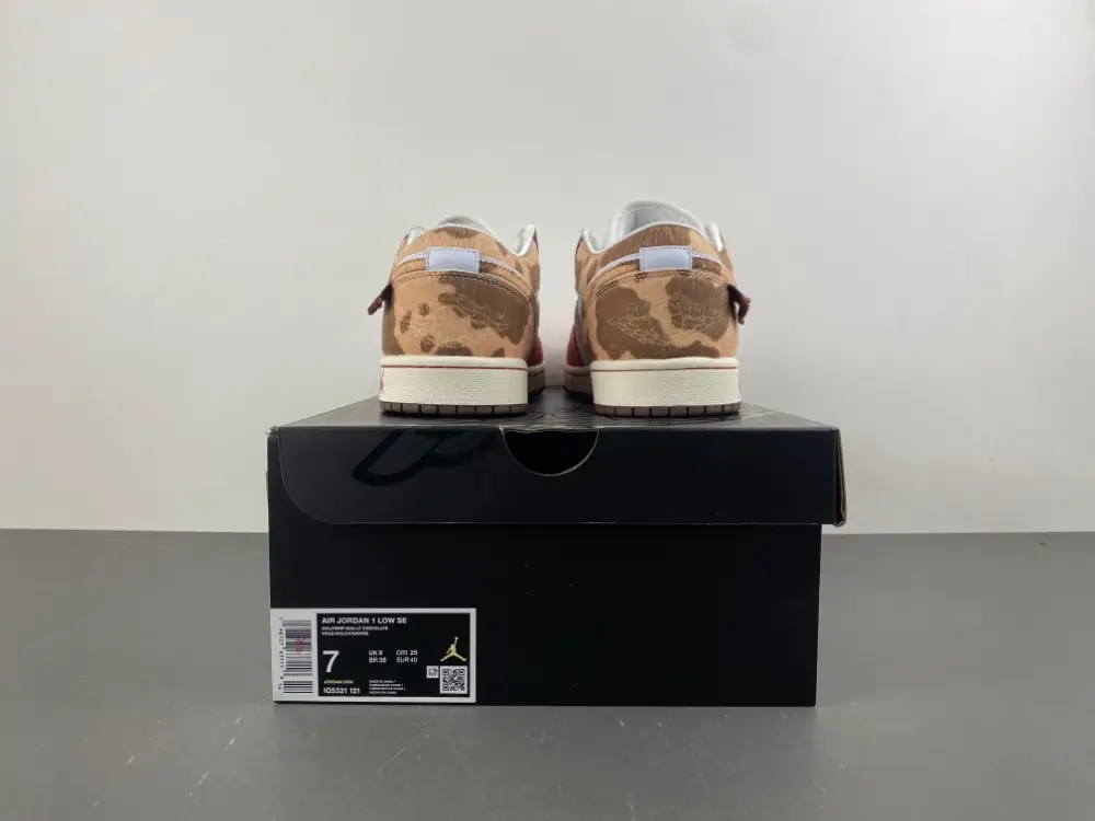 Air Jordan 1 Low SE CNY 