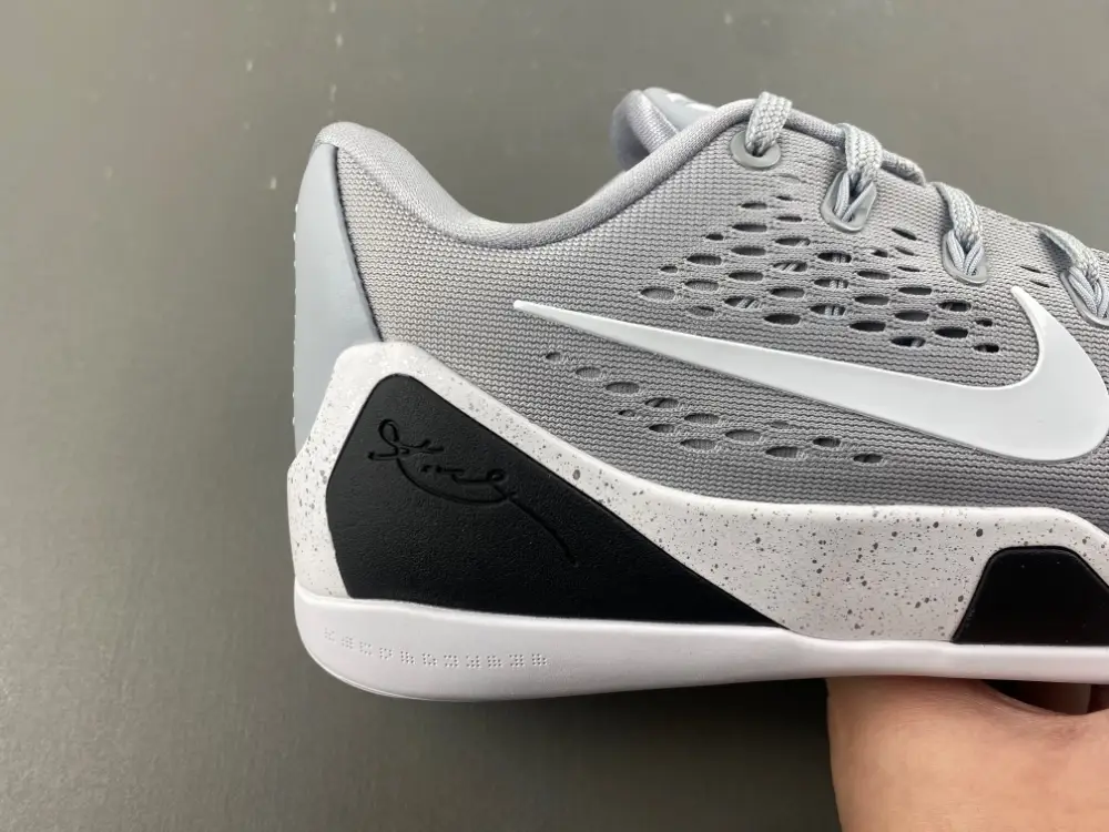 Nike Kobe 9 EM Protro TB 'Wolf Grey' 