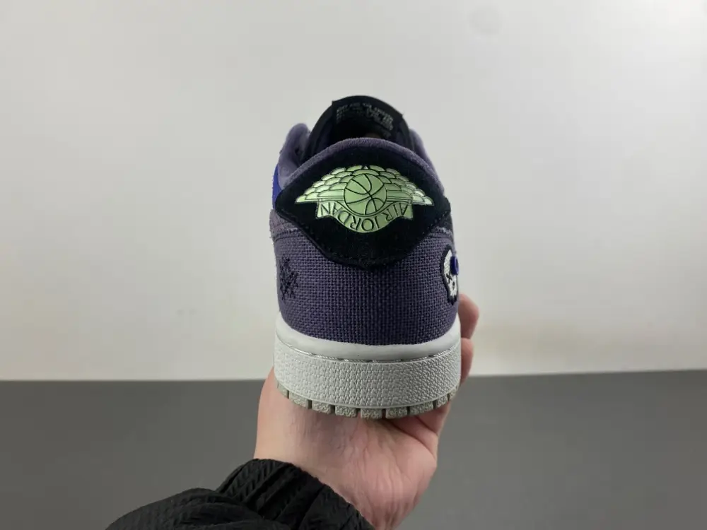 Air Jordan 1 Low OG 