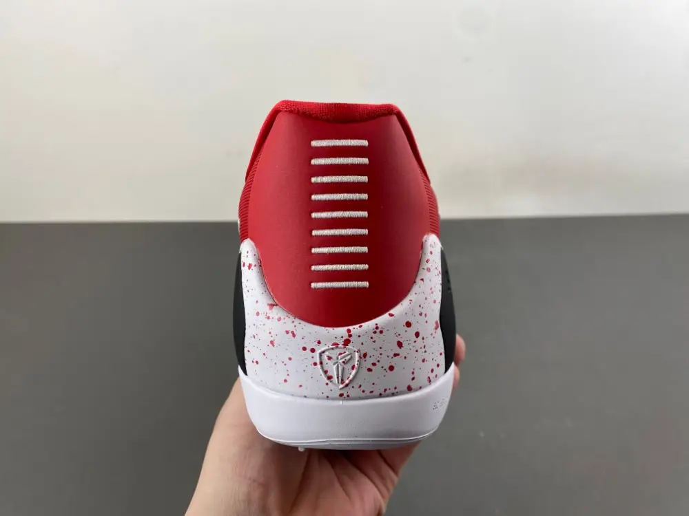 Nike Kobe 9 EM Low Protro 